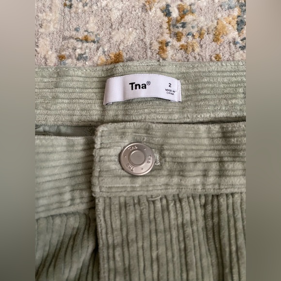 Wilfred Aritzia Ripcord corduroy pants - Picture 3 of 10